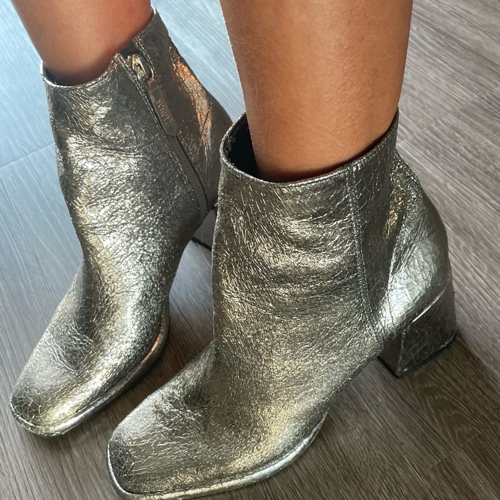 Schutz silver shiny boots
